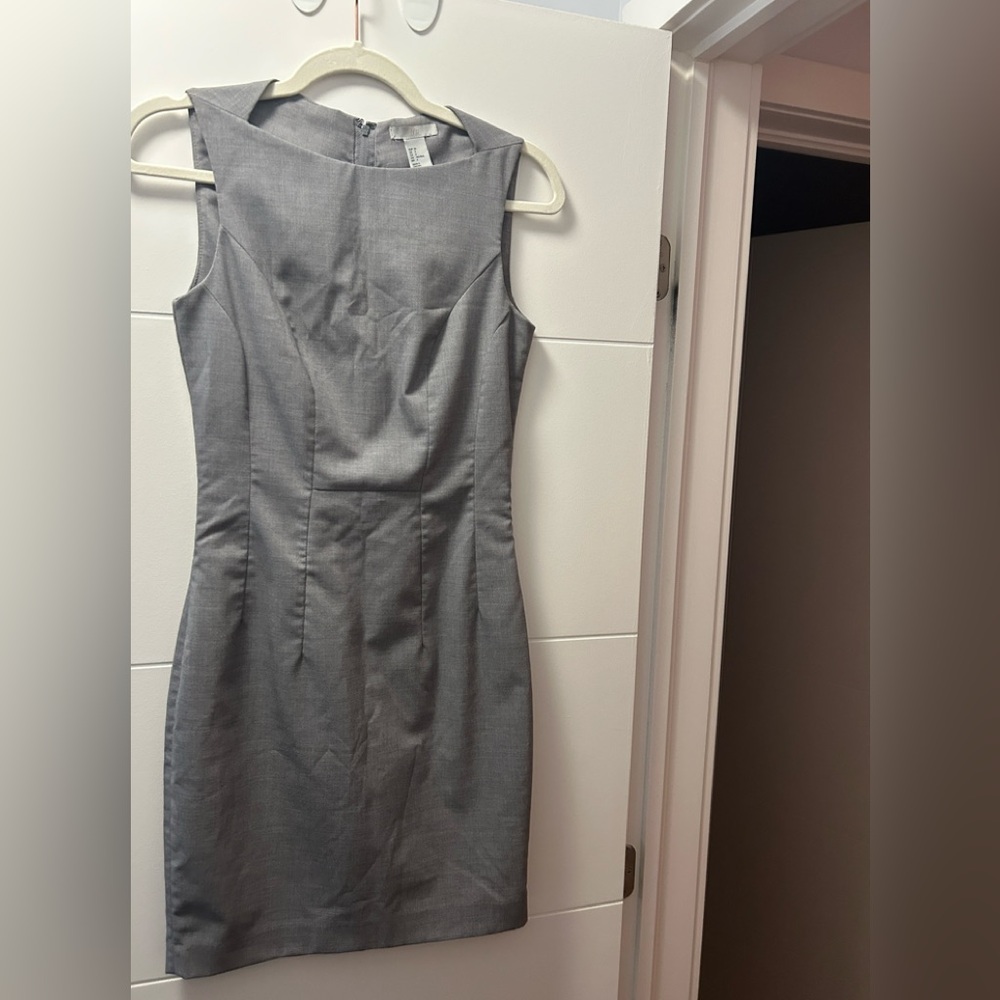 Grey H&M sheath dress - size 4